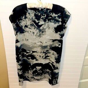 BB Dakota Print Dress Size Small